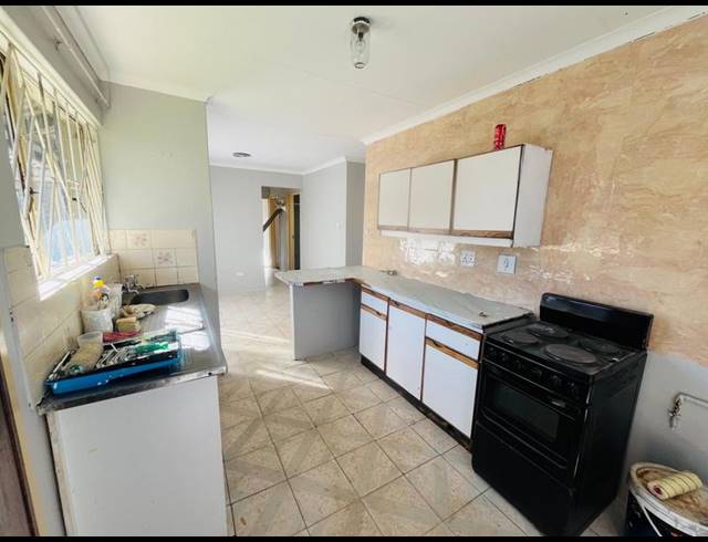 3 BEDROOM HOUSE FOR SALE IN ENNERDALE SOUTH